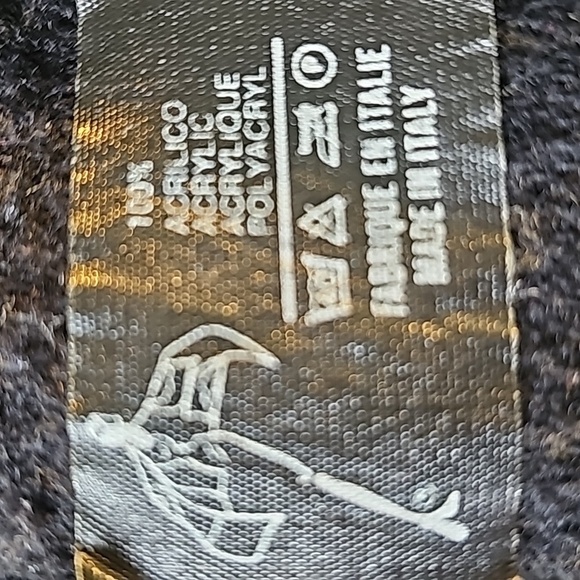 Large scarf made in Italy. Dark colors.Blue, purple, gold. 27" X 75" plus fringe - Picture 7 of 9